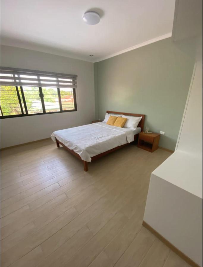 Two Bedroom Residential Home With Own Parking Angeles Luaran gambar